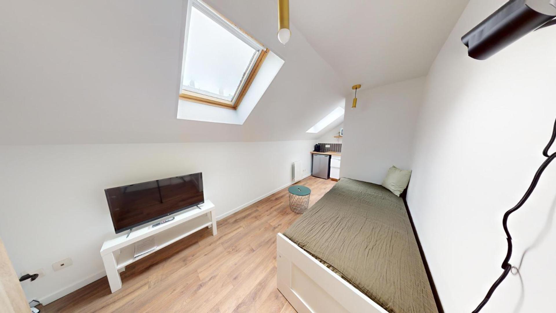 Immeuble Coty Jacuzzi Studios Et Chambres Le Havre Esterno foto